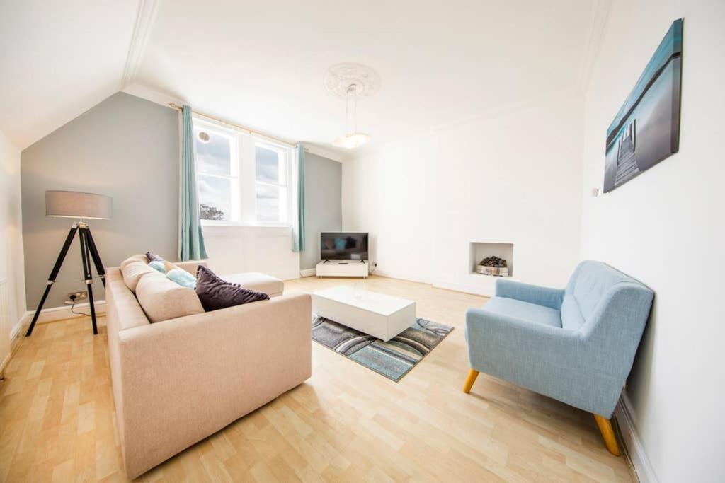 Clifton Spacious 3 Bed Apt & Parking - Simplycheckin 布里斯托 外观 照片